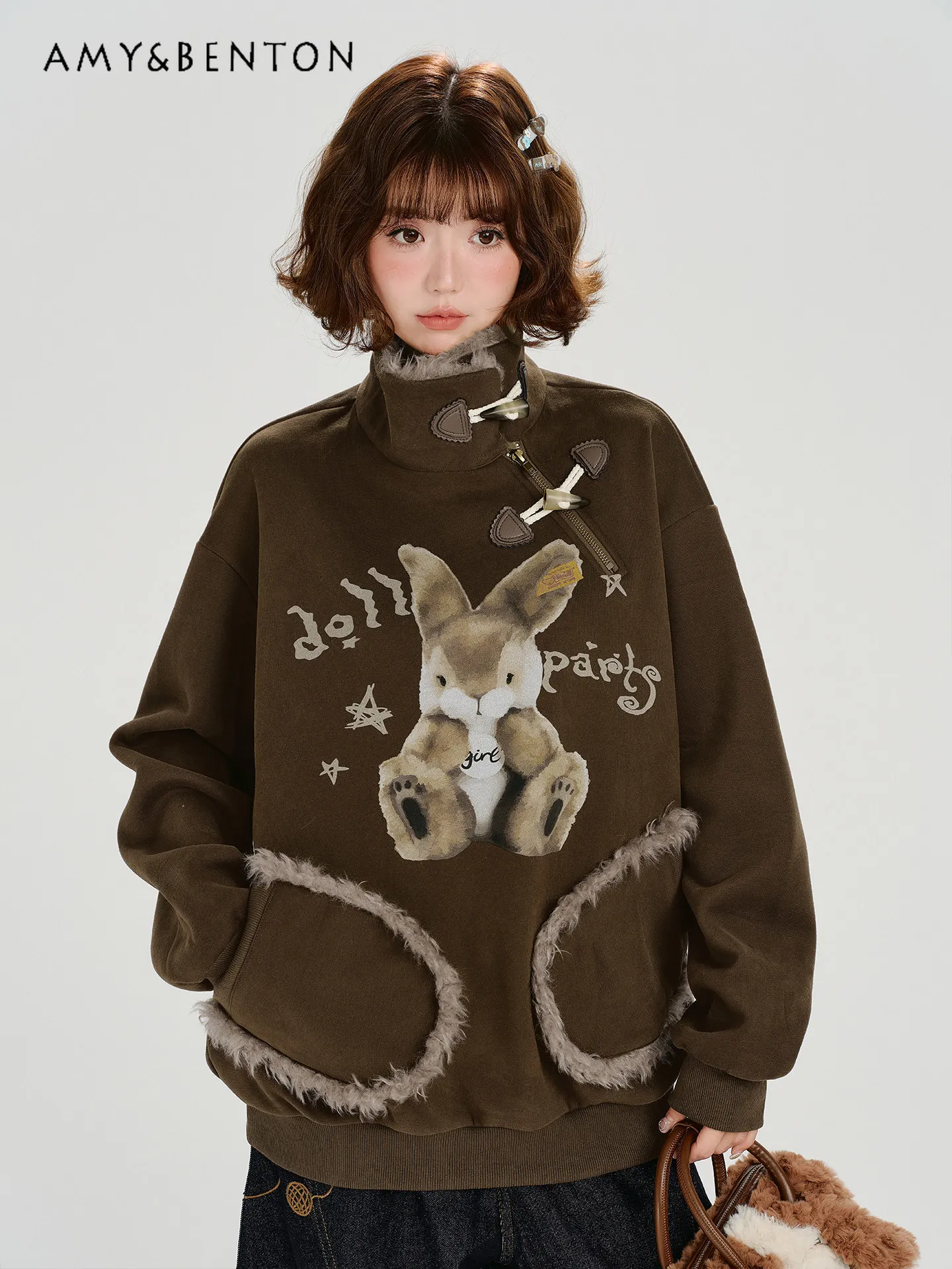 

Spring and Autumn American Retro Style Women's Cartoon Rabbit Print Loose Casual Coffee Color Turn-Down Collar Velvet Jacket