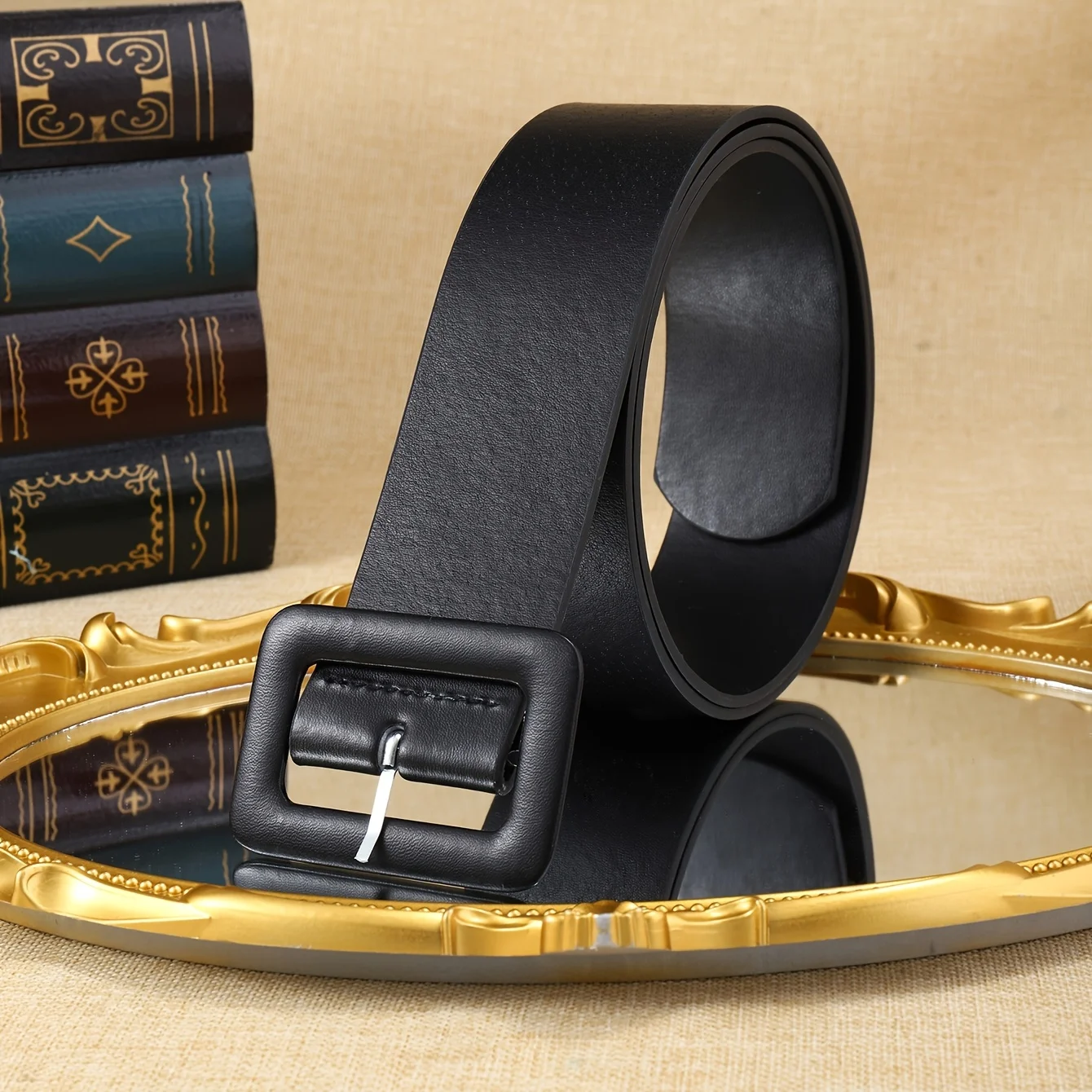 1 piece of women's belt, wide black, simple and versatile, paired with a coat, jeans, suitable for daily travel and play
