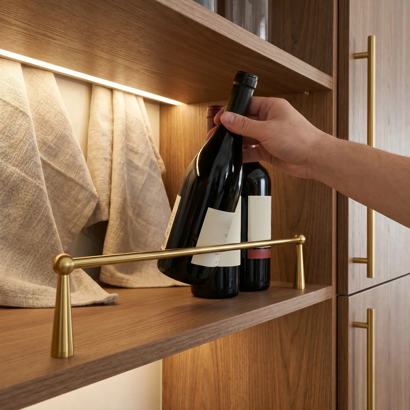 Red Wine Cabinet Bars Shelf Barrier Railing Guard Metal Balusters Spindles for Gallery Shelf Safety Display Replacement