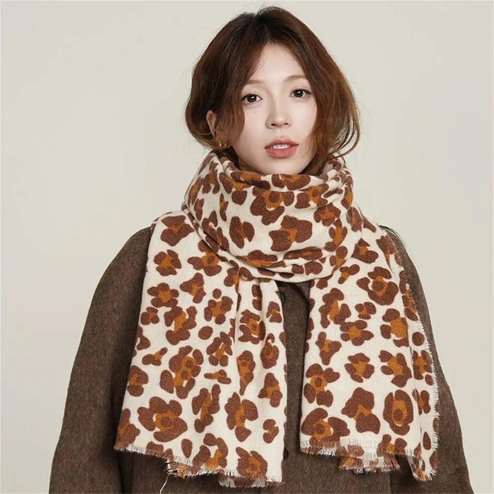 Fashion Winter Warm Tassel Scarfs Cashmere Imitation Nordic Style Shawl Wrap Leopard Print Pashmina for Women Girls