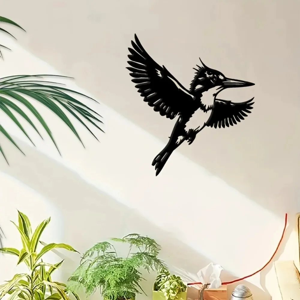 Schwarzer Eisvogel Metall-Wandkunst, Fliegender Vogel Eisenskulptur Außendekoration für Zuhause Büro Bar