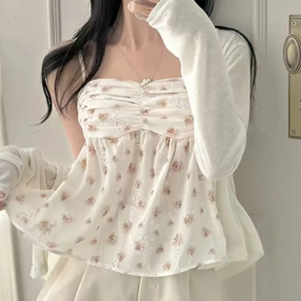 

Vintage Floral Tank Top And Long Sve Knitted Sweater Spring Anti-Aging Chic Two-Piece Set for Young Women Cotton Blend