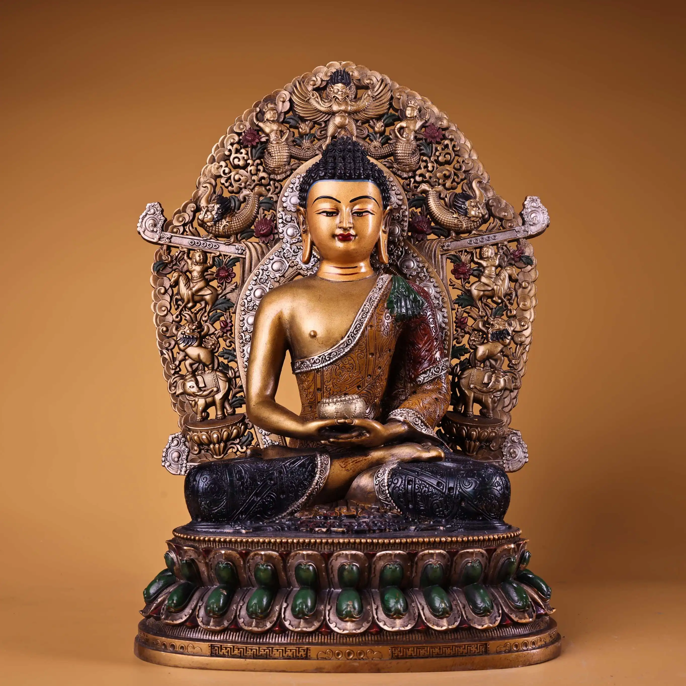 

14"Xizang Folk Old Bronze Gilded Painted High Relief Shakyamuni Buddha GARUDA Phoenix Backlight Worship Hall