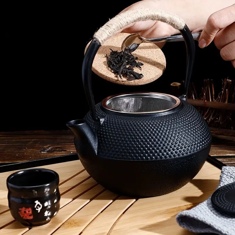 600/800ml Japanese Cast Iron Teapot Iron Kung Fu Tea Puer Tea Tea KettleTea Set Decoration Ornament