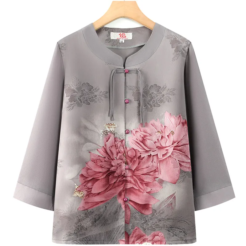 Stylish Mid-Sleeve Top for Elderly Women Summer Fashionable Grandma Shirt Thin Fabric Casual Loose Fit Button Detail Shirt