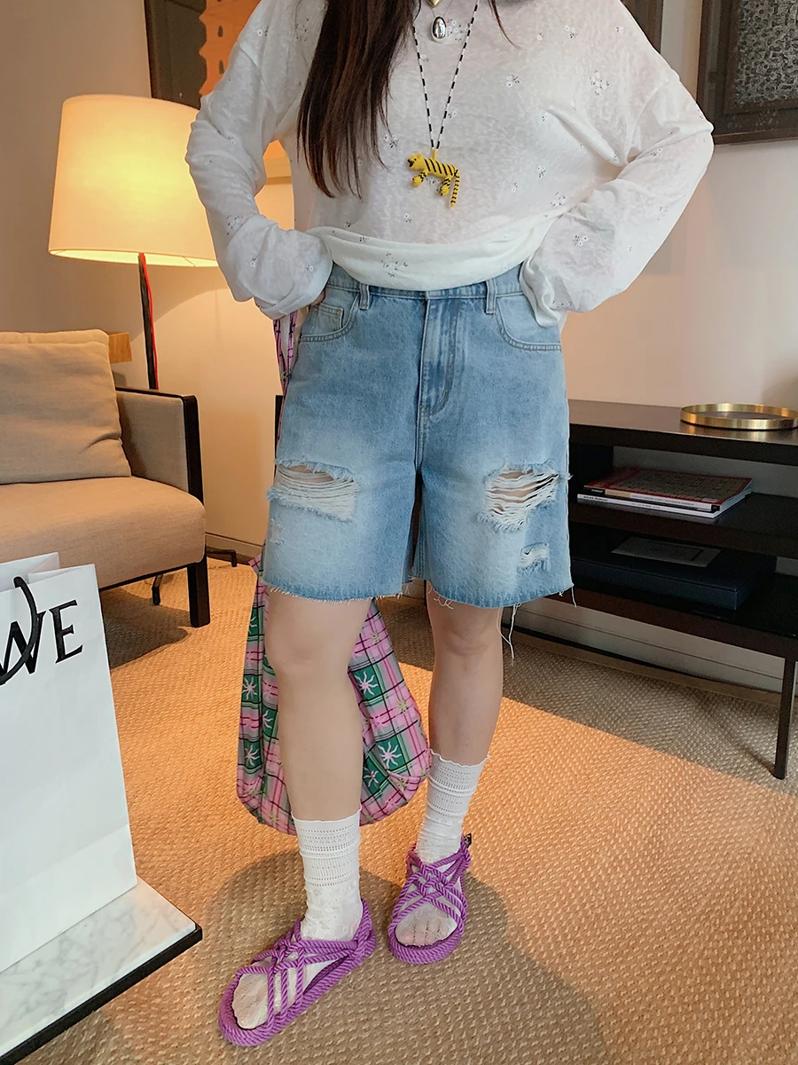 

Джинсовые шорты с высокой талией для женщин, длиной до колена, с эффектом потертости, синие, летние, модные, больших размеров, в стиле Spicy Girl