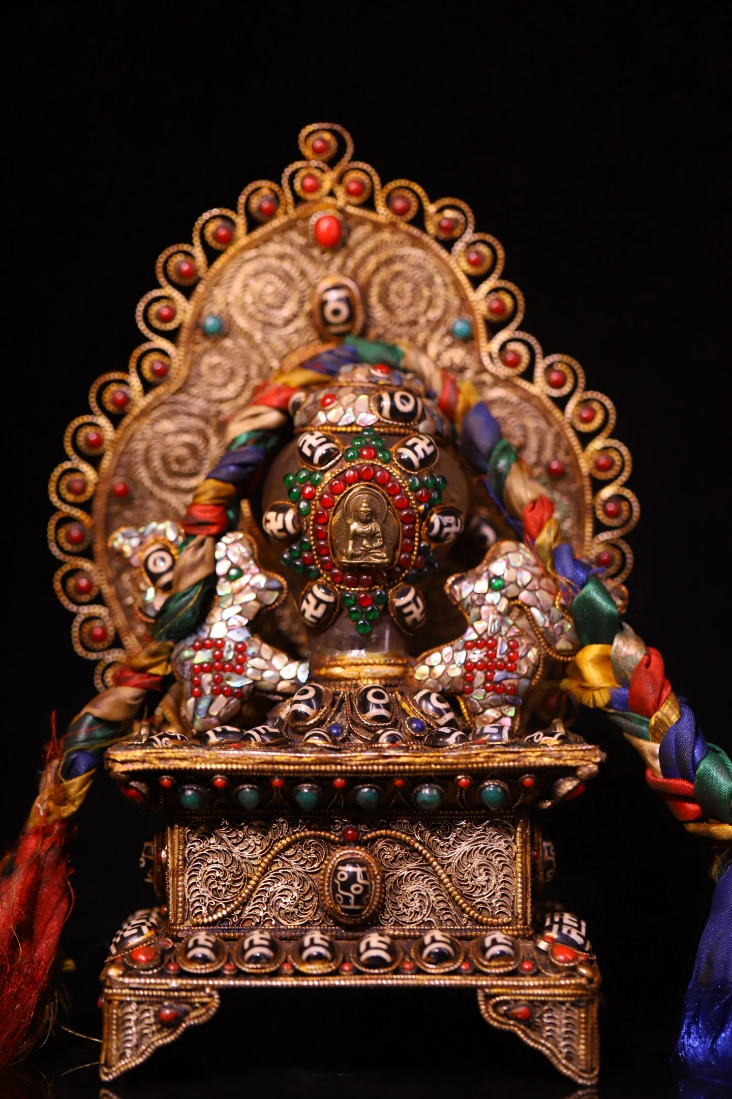 11"Old Tibetan Silver Filigree Mosaic Gem gZi Beads Shell Crystal Conch Kirin Statue Buddha Terrace Backlight Worship Hall view 2