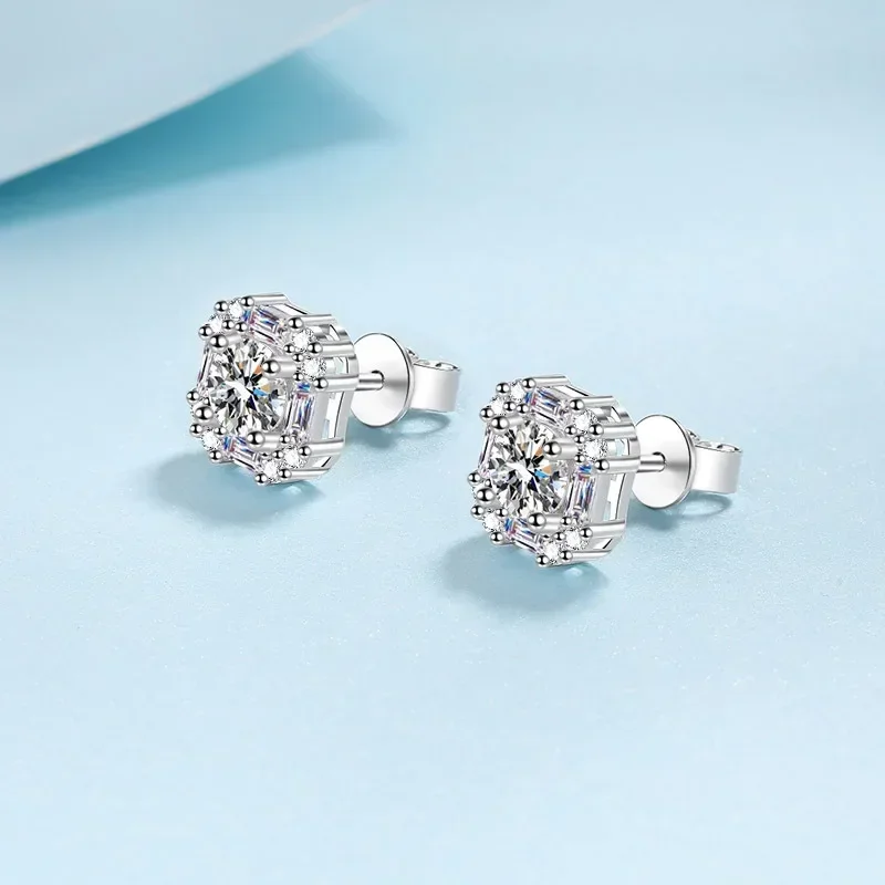 Sparkling Cube Sugar 1.47Carat Moissanite Diamond Stud Earring, PT950 Platinum Earrings for Women Wedding Exquisite Jewelry