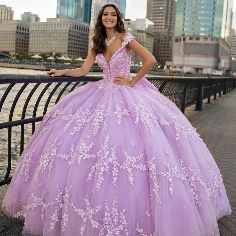 

Роскошные блестящие Лавандовые платья для Quinceanera 2024 платья для 15 лет с открытыми плечами аппликацией кружевное вечернее платье принцессы