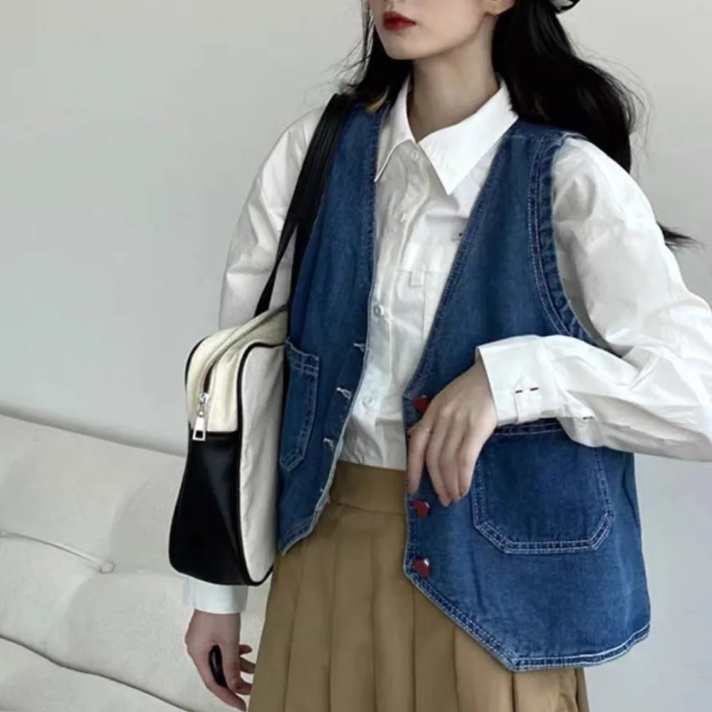 

Винтажный джинсовый жилет в стиле ретро Y2K, синий жилет на пуговицах с v-образным вырезом, уличная верхняя одежда, короткое пальто для девочек