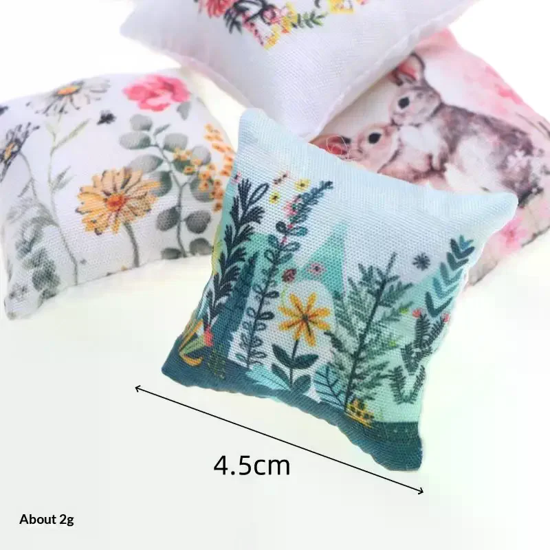 Maison de poupée, chambre à coucher, canapé, scène BJD, Micro modèle artisanal décoratif, oreiller de pâques Miniature, cadeau de Festival à domicile, 2 pièces