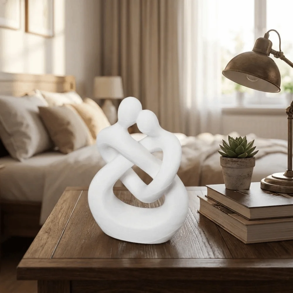Miniature Figurine Abstract Design Hugging Statue Plastic Creative 3D Printed Figure Romantic Couple Ornament Home Decoration