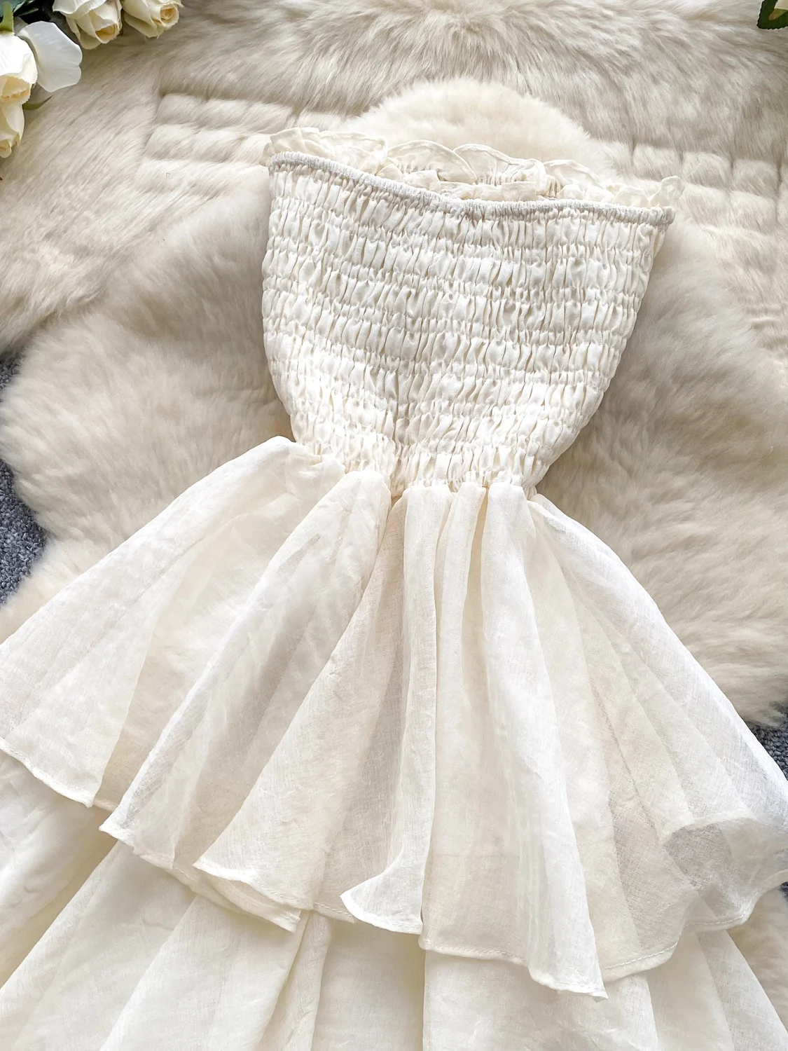 Vestido Midi E de Cintura Alta em Linha A para Mulheres Verão 2025 Sem Mangas Estilo de Saia Torta Versão Coreana para...