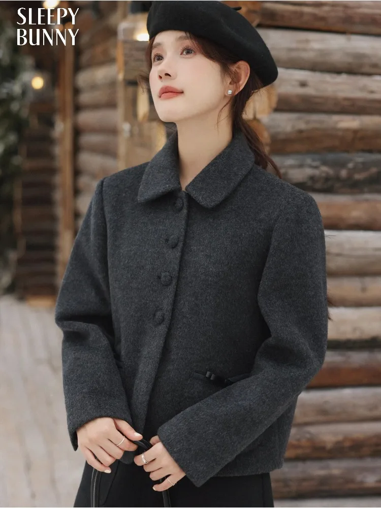 

Vintage Wool Short Jacket Women Elegant Petite Blazer Coat Spring and Autumn Slim Fit Outerwear with Lapel Collar Button Front