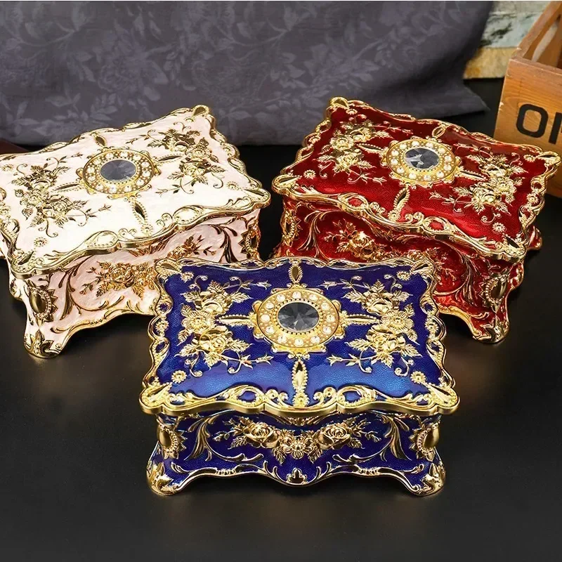 Vintage Jewelry Box Enamel Jewelry Box Jewelry Storage Box European Vintage Rose Band Divider Ring Organizers Storage