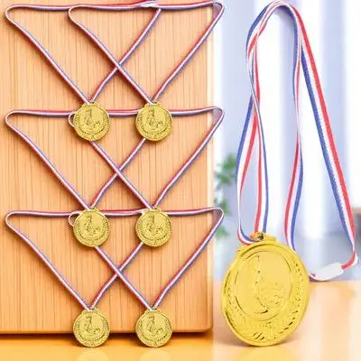 

6 шт. футбольных медалей для детей, наградные медали для детских праздников, школьных соревнований, спортивных мероприятий, украшения, награды для чемпионов