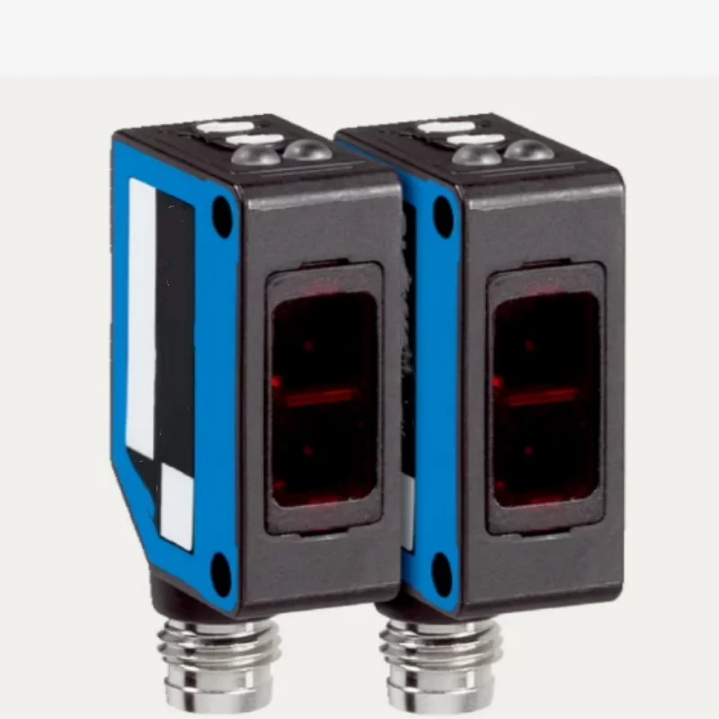 

Brand New Original Mid-Range Distance Sensor 1026515 DT500-A111