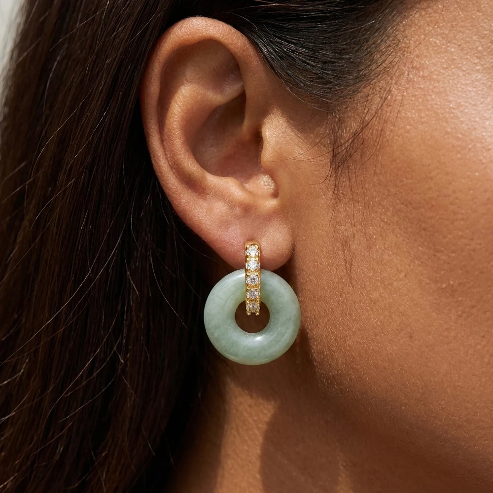 

Vintage Green Stone Circle Pendant Dangle Earrings for Women Gold Plated Zircon Round Stud Earring Fashion Jewelry Gift