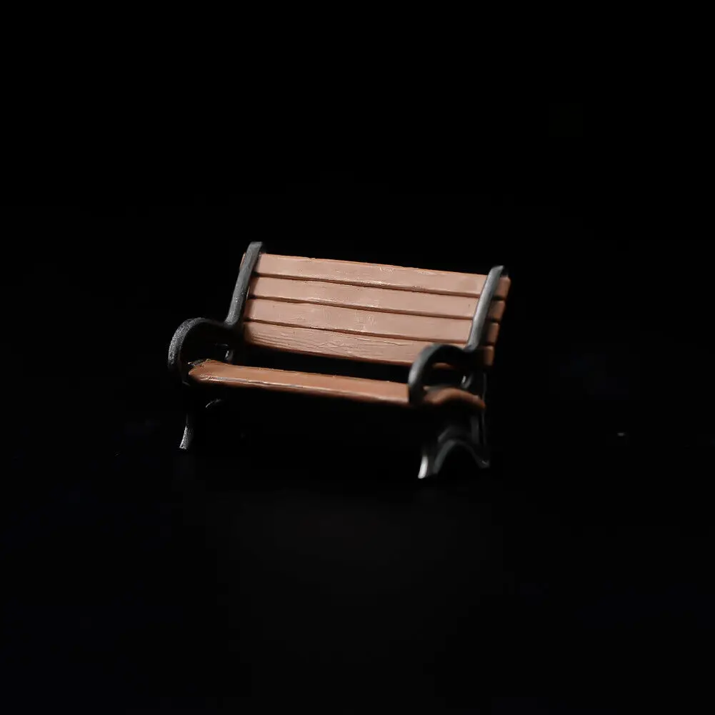 

ANT DIY Handmade 1/64 Park Bench Dating Couples Diorama Figure Model Miniature Creative Photography Home Decoration