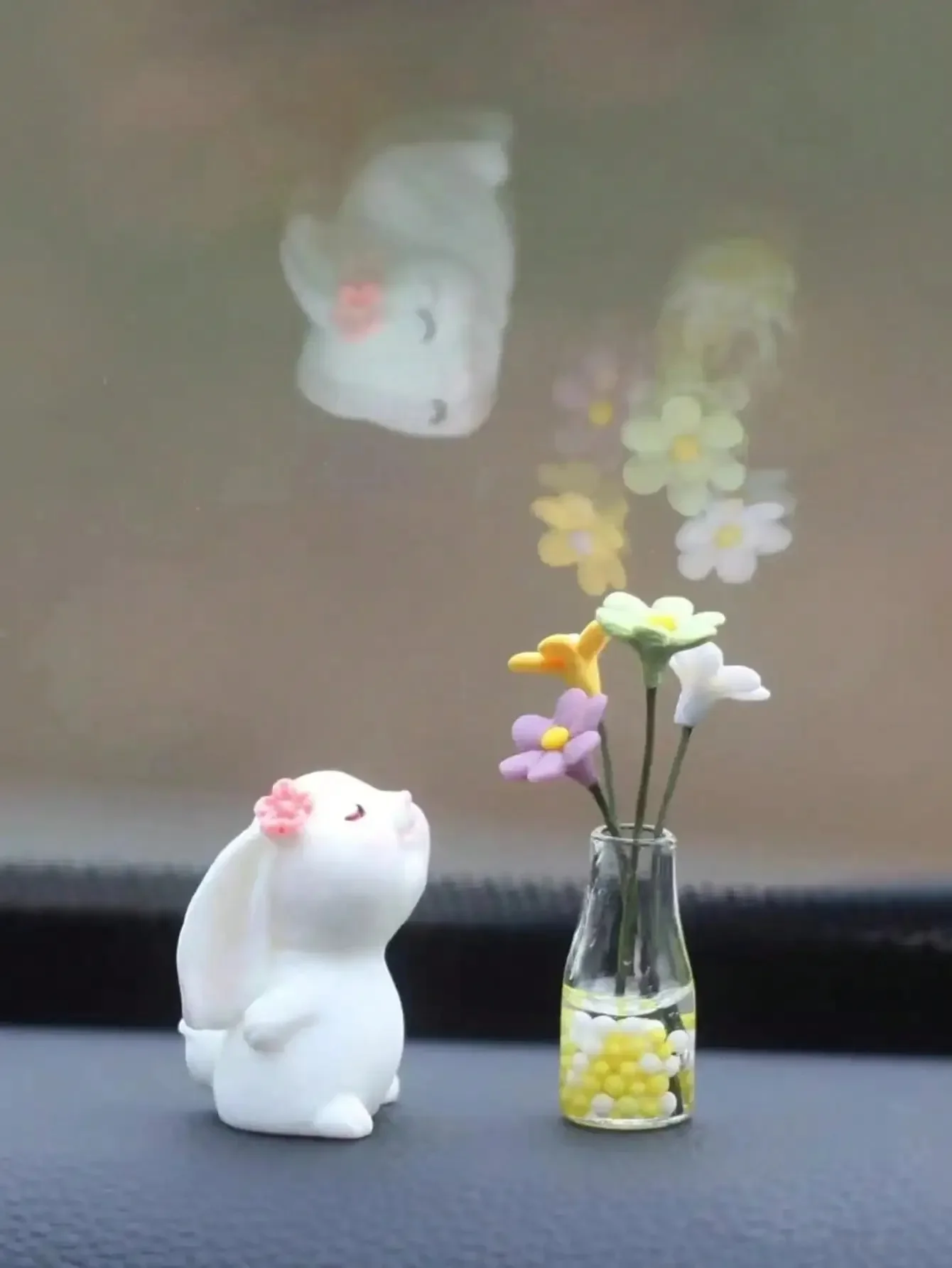 1:12 Dollhouse Mini Glass Vase With Flowers Tiny Floral Ornament Home Interior Craft Findings