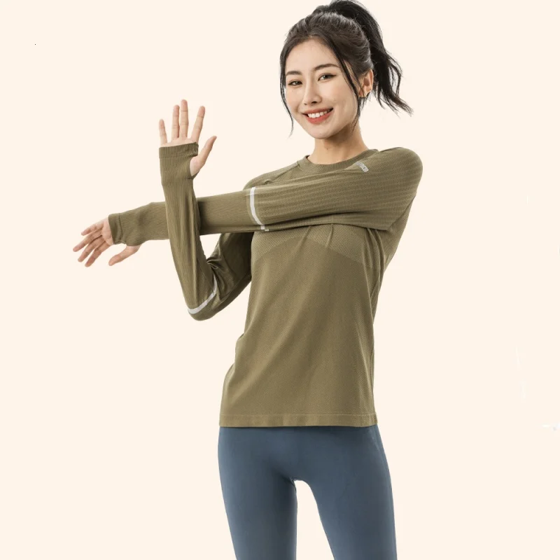

Autumn Winter Women Yoga Long Sleeve Seamless Breathable Sports T-shirt Sports Fitness Gym Workout Elastic Comfortable Tops