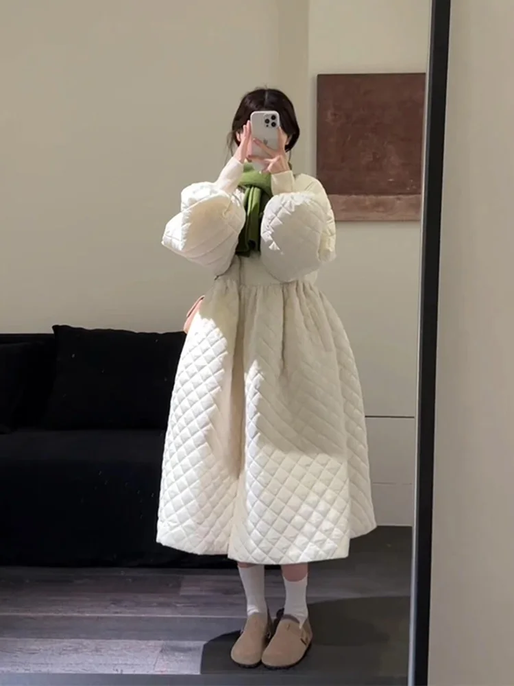

Slimming Long Lantern Sleeve Cotton Dress Women's Winter New Design Waist-Cinching Midi Dress Parkyeon Simple Style Polyester...