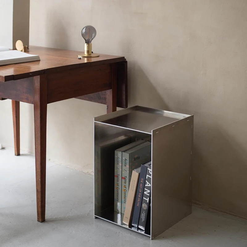 

Minimalist Nordic Stainless Steel Square Small Edge Corner Few Designer Personalized Sofa Small Side Table Metal Bedside Cabinet