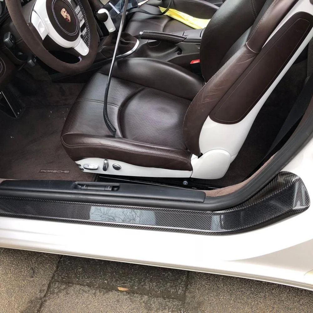 

Накладки на пороги из сухого карбона для Porsche 911 997