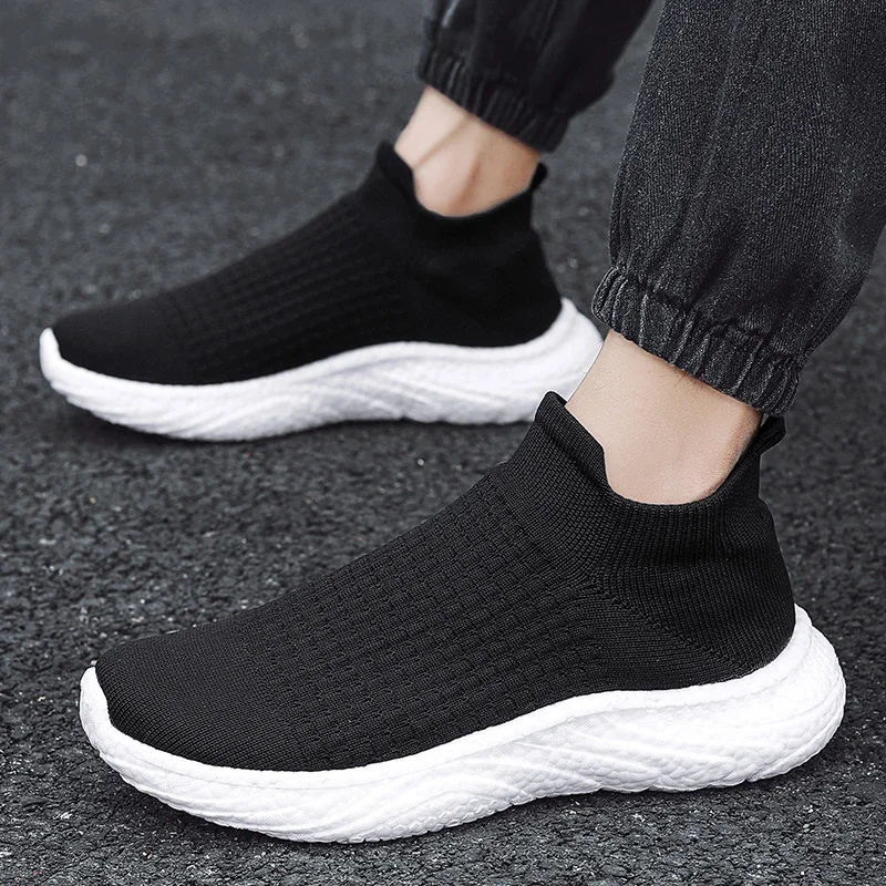 Schuhe für Männer Marke Slip on Herren vulkan isieren Schuhe Herbst runde Zehen gemischte Farben Netz Stoff atmungsaktive vielseitige Turnschuhe