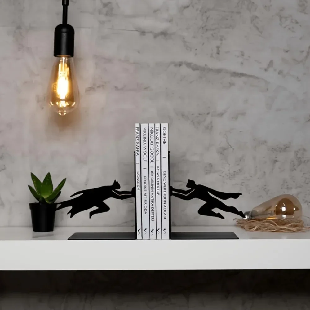 CIFBUY Superhero Iron Wall Art Metal Bookends 2Pcs Durable Sculpture Decor for Living Room Bedroom Home Hanging Ornament Gift