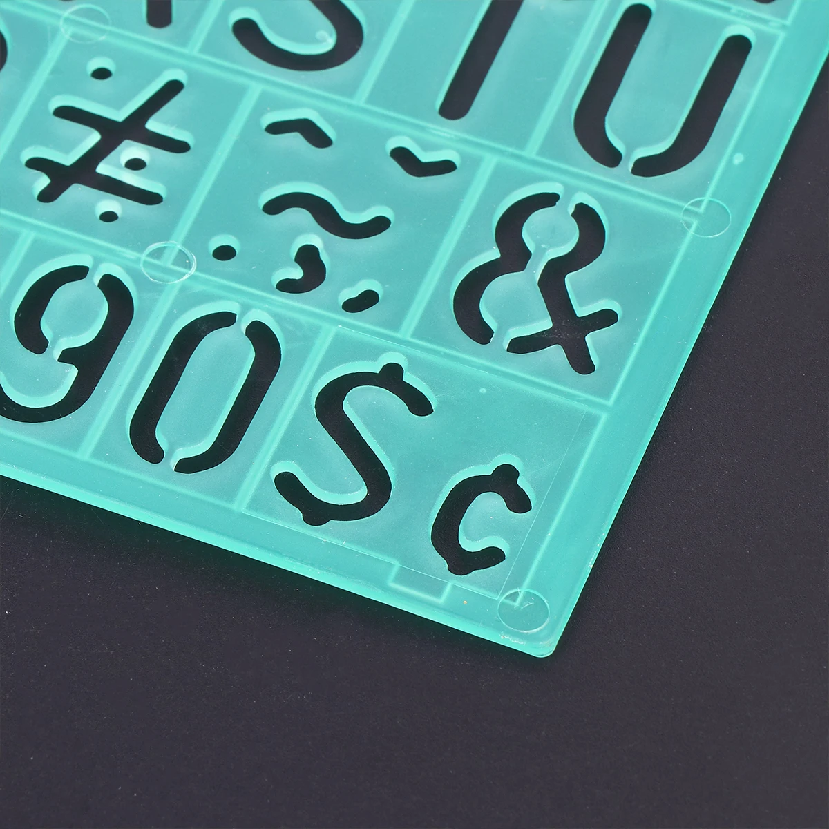 

4pcs Letter Template Ruler Colorful Graffiti Alphabetic Symbols Numbers Plastic Kids Art Supplies Drawing Tools