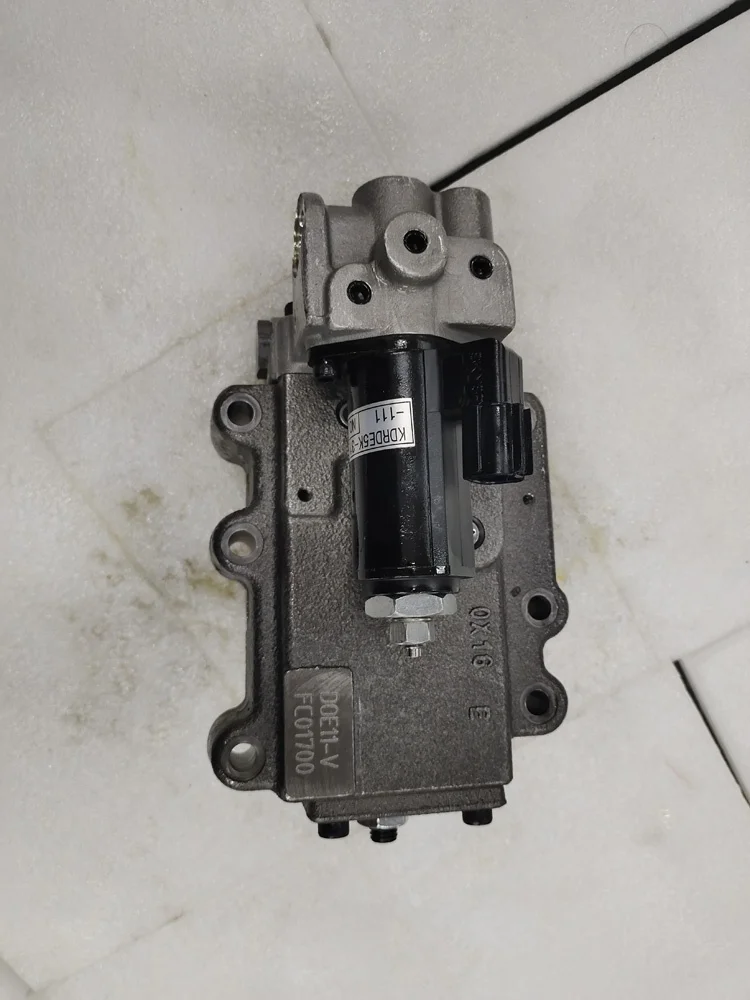 Excavator Hydraulic Pump Parts Regulator 0E11 With Solenoid Valve for     EX400-5/400-3 for Hydraulic Pump K3V180DTH