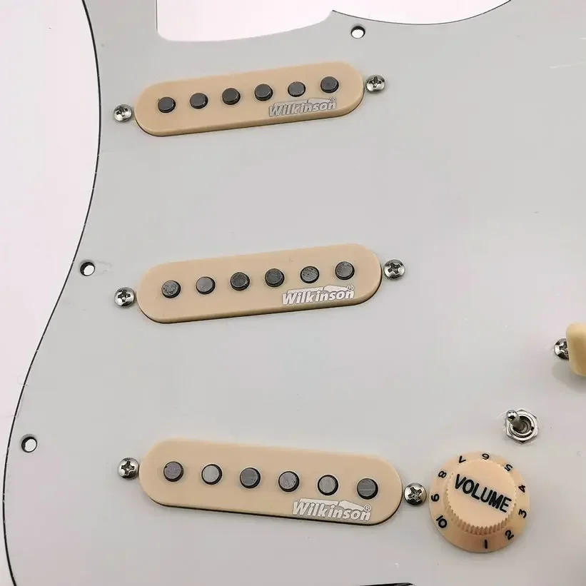 Pickguard pré-fio, SSS Wilkinson, Alnico V, tipo 7-Way, totalmente carregado