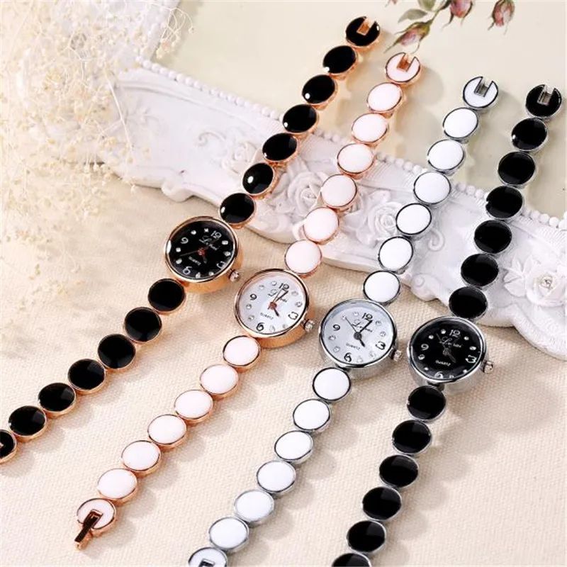 สตรีนาฬิกากําไล Rhinestone เหล็กสายนาฬิกาสตรีรอบ Dial นาฬิกาสำหรับผู้หญิงควอตซ์หญิงนาฬิกาของขวัญ