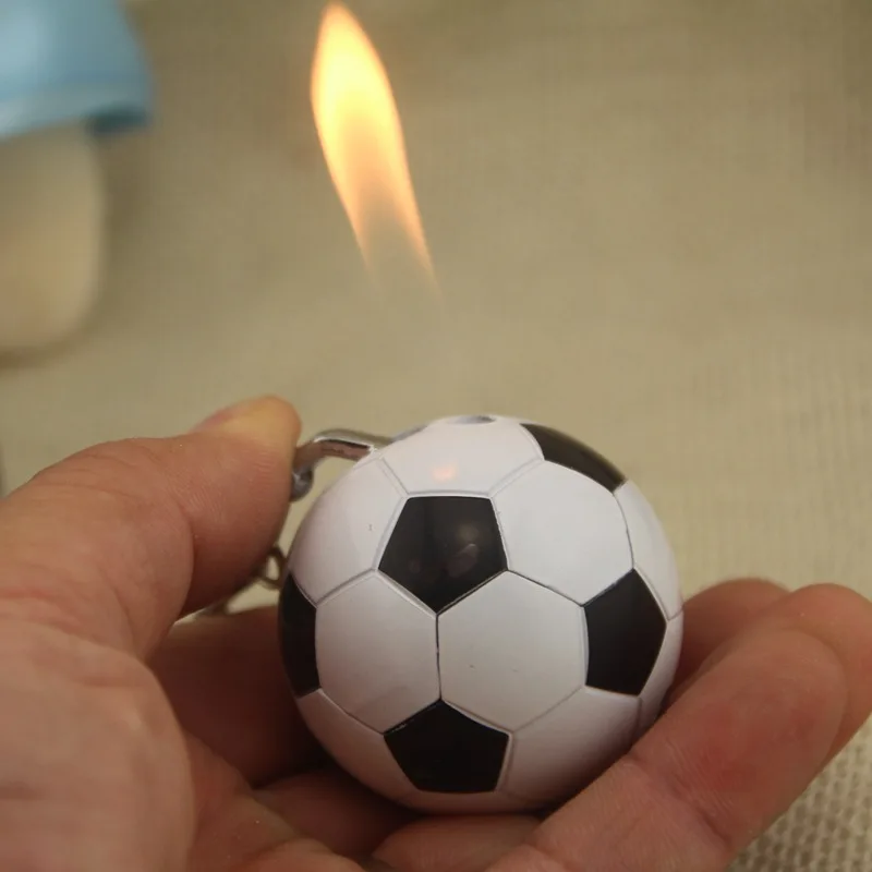 Creative Football Butane Gas Lighter Portable Carry Recycling Red Flame Lighter Keychain Pendant Decoration Men\'s Gift