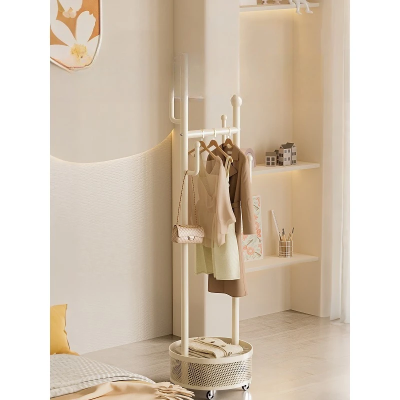 

Hanger Bedroom floor-to-ceiling small coat rack, multi-functional movable bedside does not take up space to hang hangers