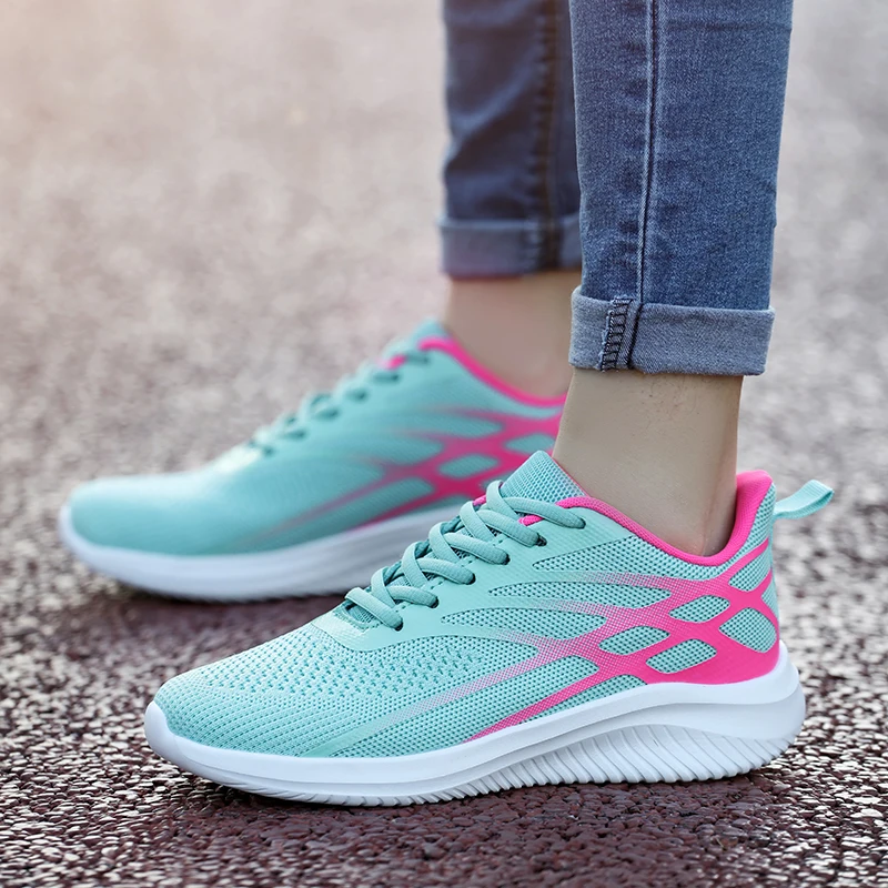 Women's Four Seasons Sports Running Shoes Women Breathable Board Shoes Fashion Mesh Outdoor High Quality Classic Sneakers 35-40