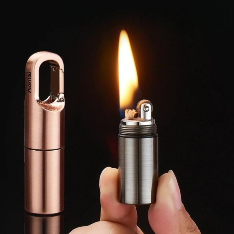 

Metal Windproof Capsule Oil Lighter Mini Portable Keychain Lighter Grinding Wheel Igniter Smoking Accessories Men's Gadget