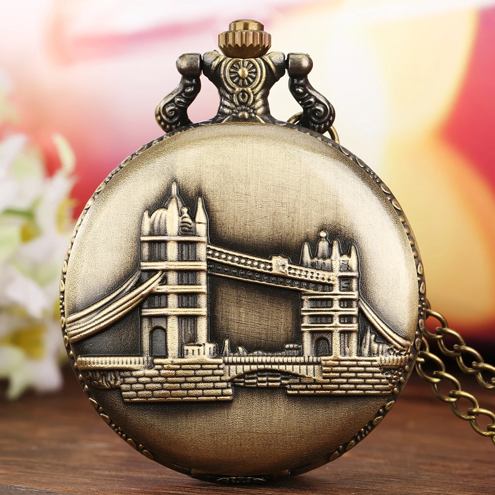 

London Tower Bridge Vintage Necklace British Souvenir for Friend Men Women Gifts Quartz Pocket Watch Pendant Relogio De Bolso