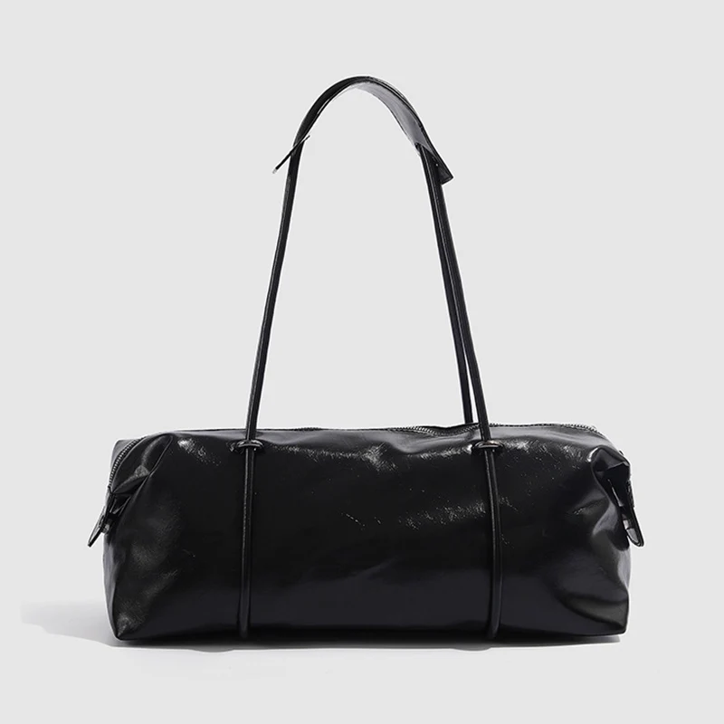 

Новая модная сумка-подушка большой вместимости в уличном стиле в сочетании с простой пригородной сумкой и сумкой на одно плечо под мышками.