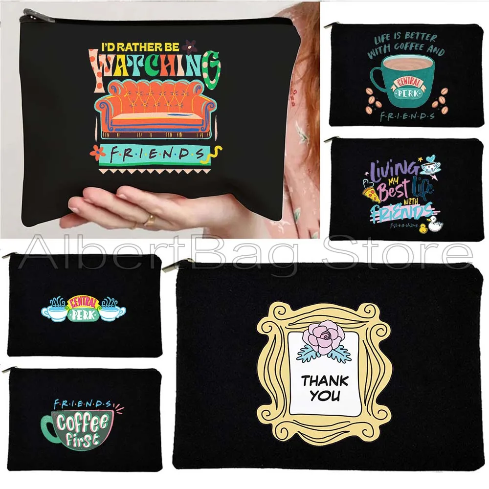 

Cute FRIENDS Central Perk Cartoon Coffee First How You Doin Ross Joey Canvas Cosmetic Makeup Toilet Bag Pencil Case Zipper Pouch