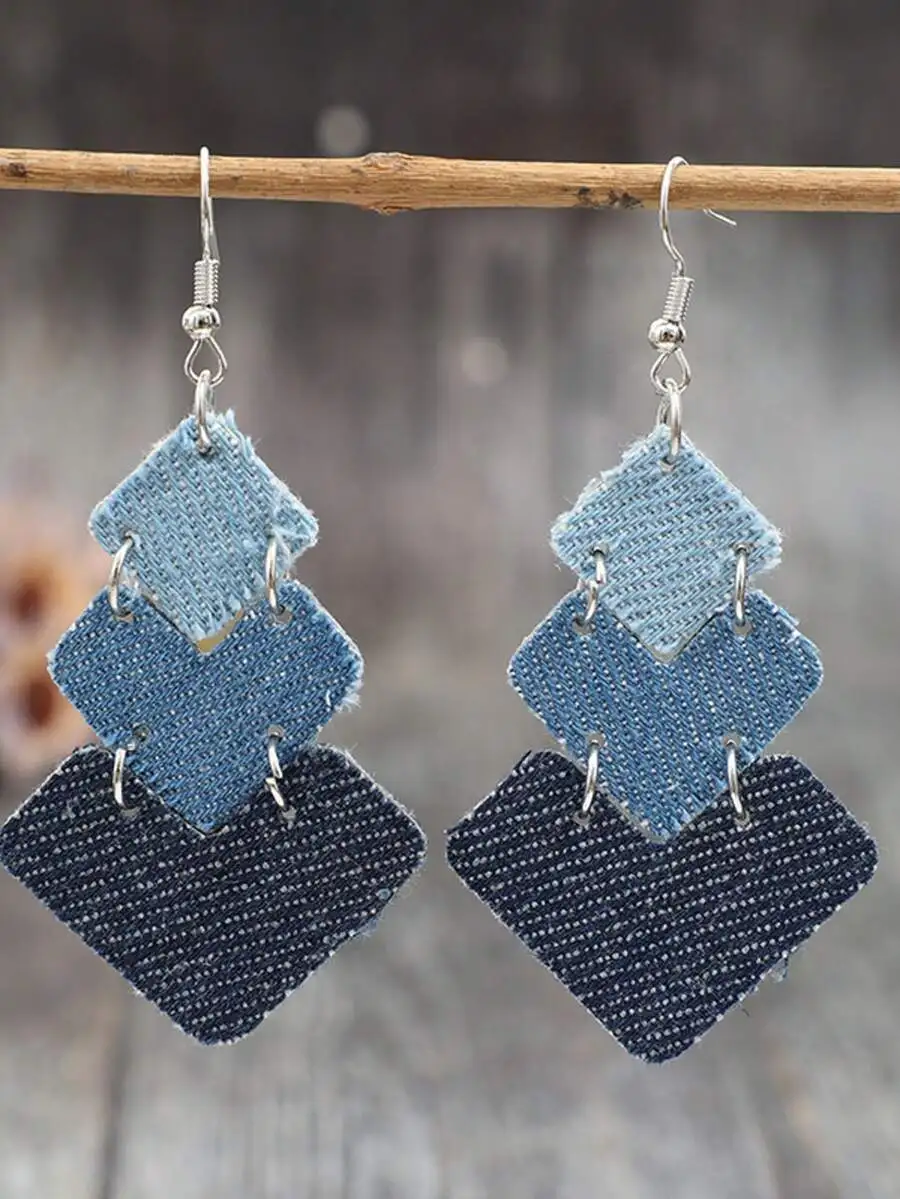 1 Pair Western Style S-Shaped Leaf Patchwork Denim-Look PU Leather Creative Earrings