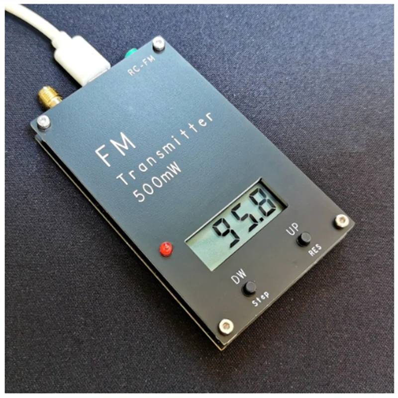 

2000M 0.5W FM Transmitter Stereo Digital FM Transmitter Stereo For Campus Radio DSP Radio Broadcast-Y41A