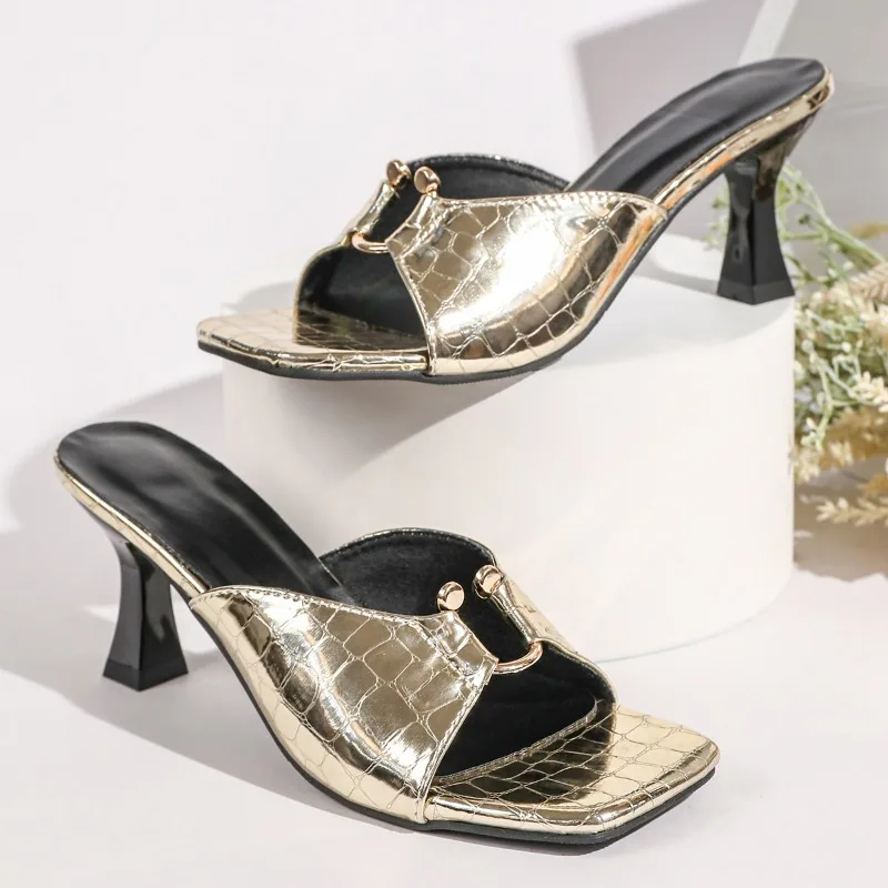Summer New Fashion Versatile Open-Toe Chunky Heel Sandals Square Toe Slim Heel Stylish Women's Slippers with Wide Sizes 2026 view 5