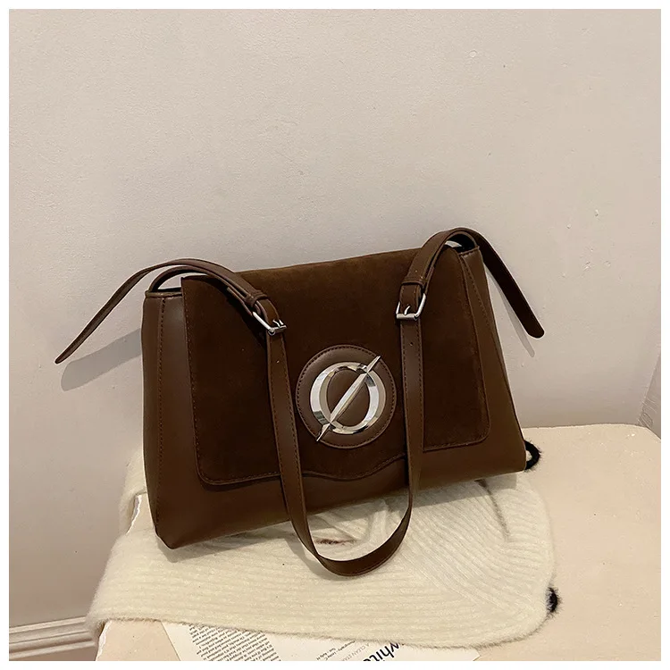 High Appearance Large Capacity Light Luxury Bag Women's 2023 New Autumn and Winter Maillard Commuter Shoulder Tote Bag