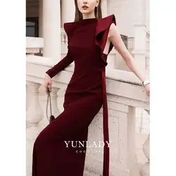 YUNLAN Luxury Dubai Burgundy Satin Evening Gown 2024 Mother of the Bride Formal Guest One Shoulder Sleeve Floor Length Gown