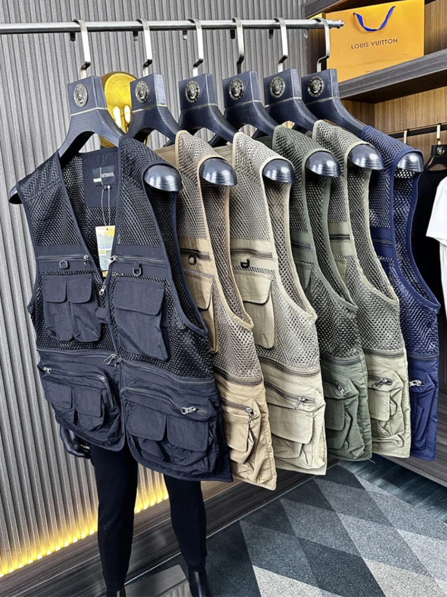 Men's Breathable Outdoor Workwear Vest Pocket Photography Mountain Climbing Quick Dry Hard Man Style Spring Loose Fit V-Neck