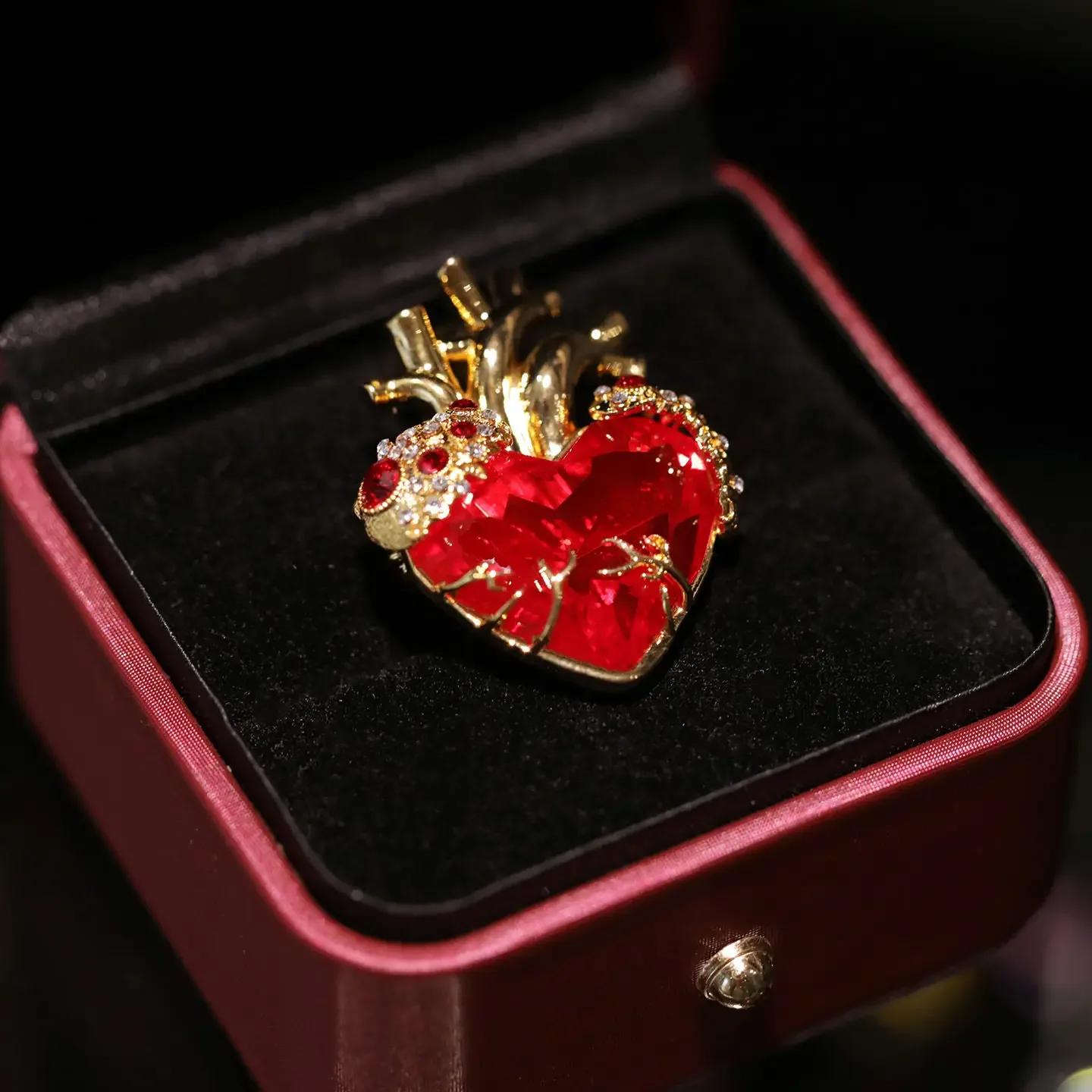 Premium Demon Heart Crystal Brooch Heart Jewelry