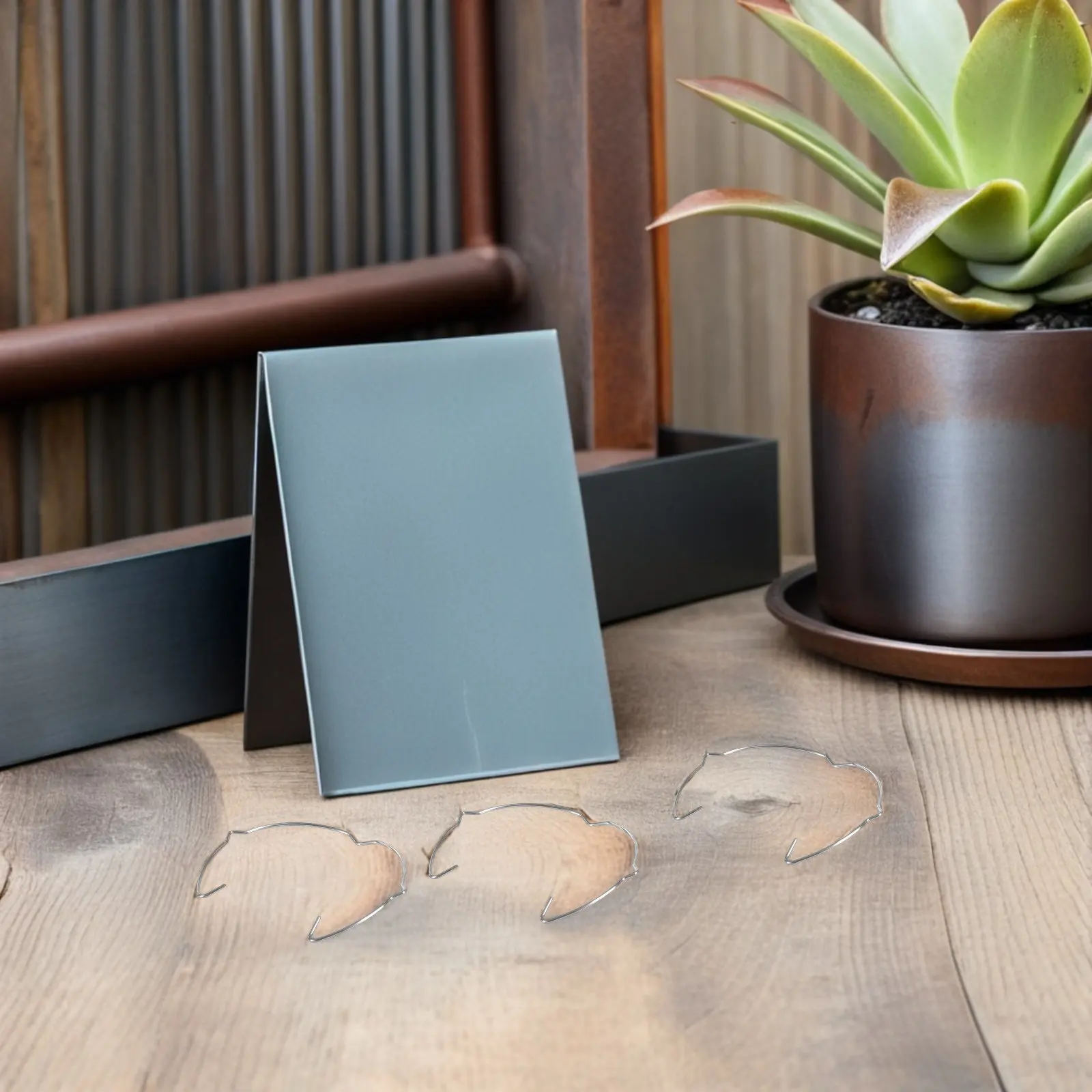 

20 шт. металлических пружинных зажимов для крепления светильников, аксессуары для встраиваемых панельных и точечных светильников, фиксирующие клипсы, серебристые