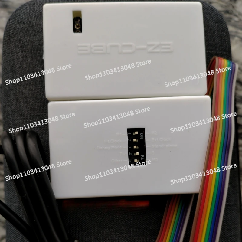 

Spot EZ-CUBE Simulation Downloader V850 78KO RL78 79F702